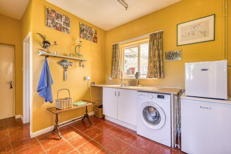 Additional image 9 of Detached spacious bungalow with fabulous views