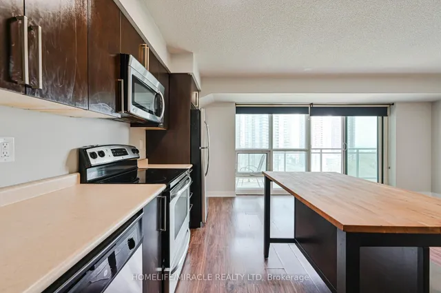 Additional image 15 of 155 Legion Rd Unit 1401