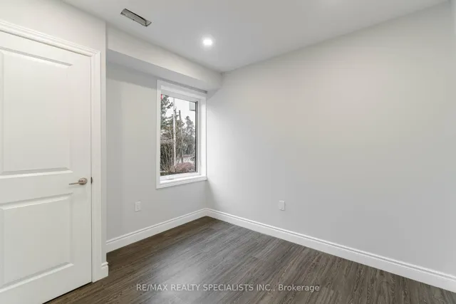 Additional image 13 of 9 Frances Ave