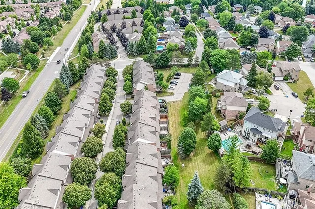 Additional image 45 of 26 Moss Blvd Unit 24