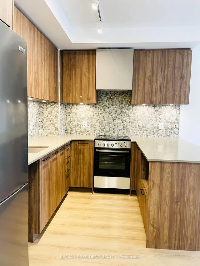 Additional image 7 of 20 Lagerfeld Dr Unit 9