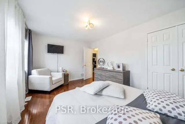 Additional image 25 of 150 Voyager Pass