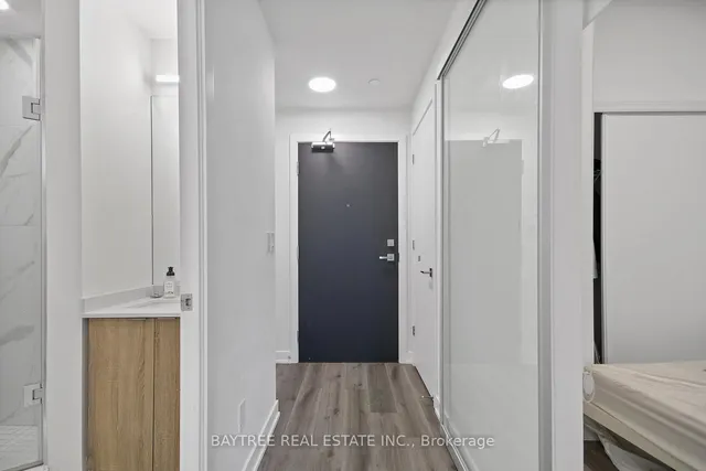 Additional image 17 of 840 St Clair Ave Unit 613