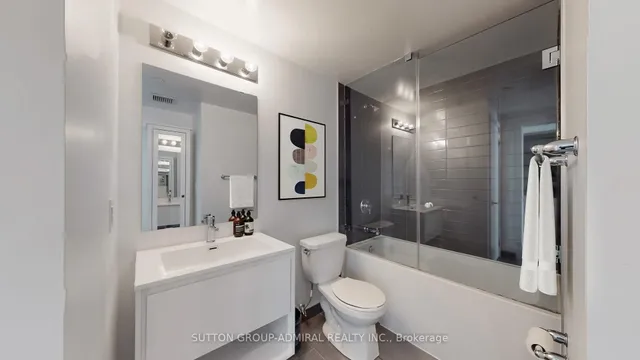 Additional image 13 of 159 Wellesley St Unit 1601