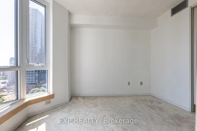 Additional image 7 of 1055 Bay St Unit 1903