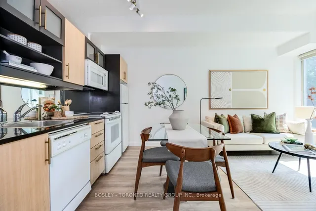 Additional image 24 of 350 Wellington St Unit 219