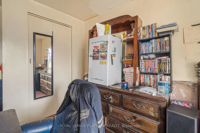 Additional image 9 of 246 John Garland Blvd Unit 48