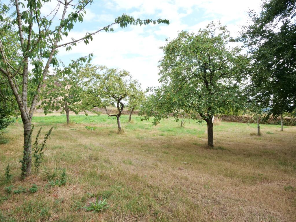 Additional image 22 of Wellow - Six Bedroom Farmhouse to rent