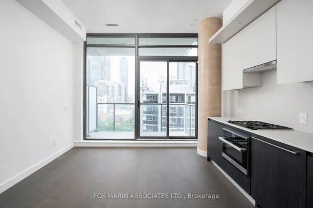 Additional image 4 of 81 Wellesley St Unit 1107