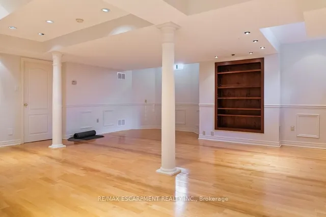 Additional image 36 of 1146 Upper River Crt