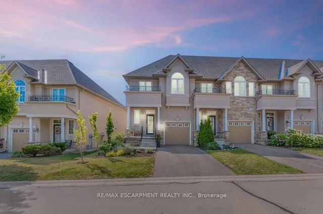 21 Forest Valley Cres