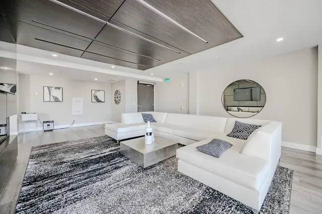 Additional image 12 of 15 Queen St Unit 1414