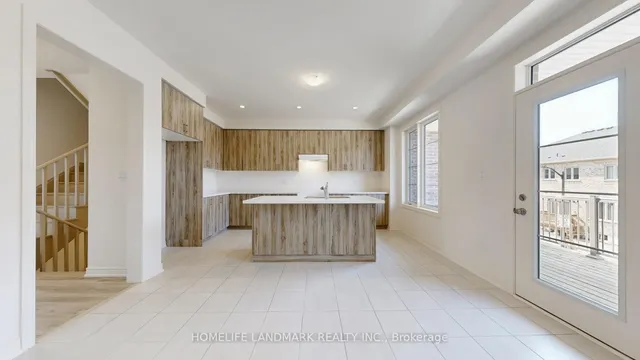 Additional image 16 of 3192 SIXTH Line