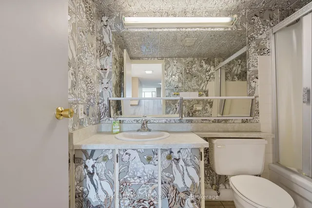 Additional image 37 of 75 Queen St Unit 2203