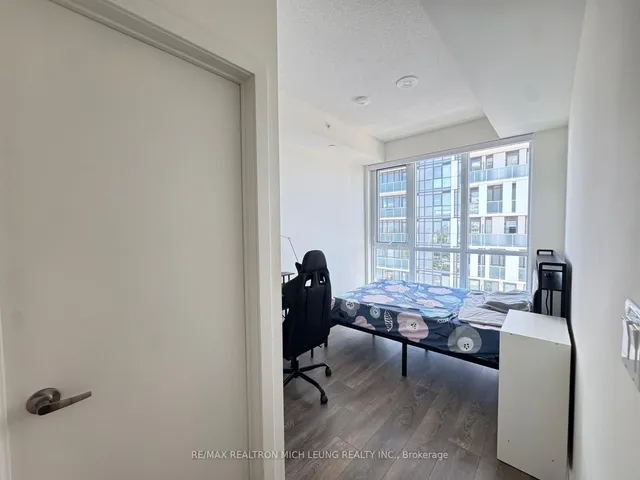 Additional image 8 of 180 Fairview Mall Dr Unit 1710