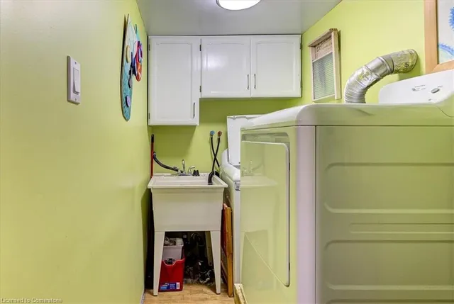 Additional image 26 of 8 Frances Ave