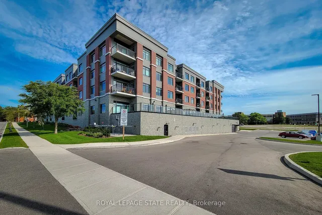 Additional image 2 of 1 Redfern Ave Unit 313