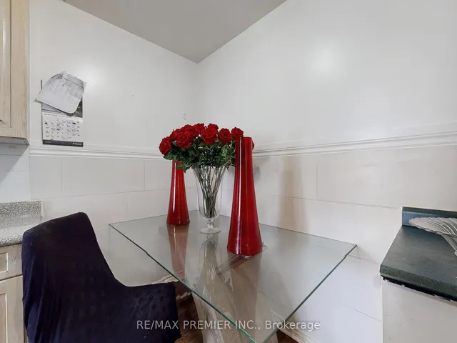 Additional image 13 of 2 Glamorgan Ave Unit 614