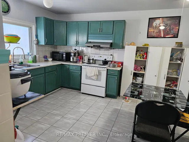 Additional image 11 of 2901 Jane St Unit Unit 78