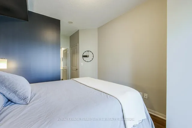 Additional image 11 of 628 Fleet St Unit 703