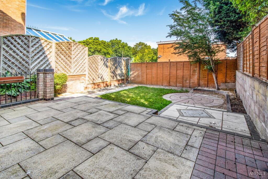 Additional image 25 of Ridgewood Drive, Sutton Coldfield, West Midlands, B75 6TR