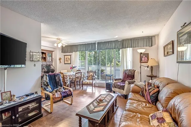 Additional image 11 of 1964 Main St Unit 507