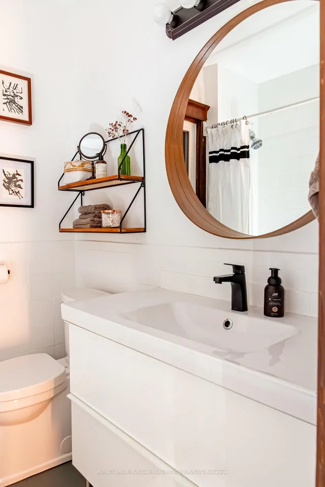 Additional image 18 of 150 Caroline St