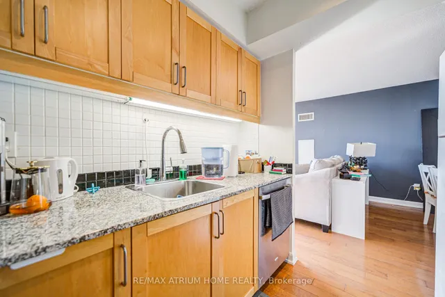 Additional image 40 of 33 Sheppard Ave Unit 1810