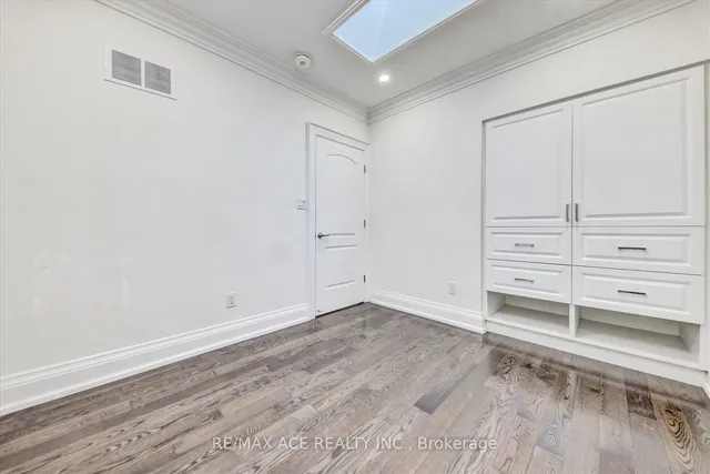 Additional image 24 of 71 Lillington Ave