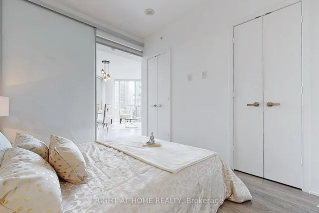 Additional image 7 of 45 Charles St Unit 2201