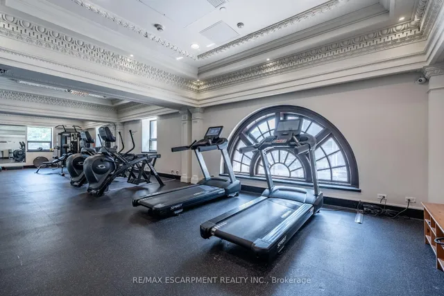 Additional image 33 of 118 King St Unit 921