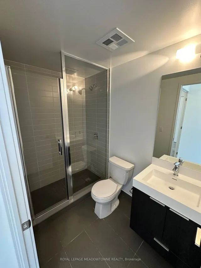 Additional image 13 of 3100 Keele St Unit 918