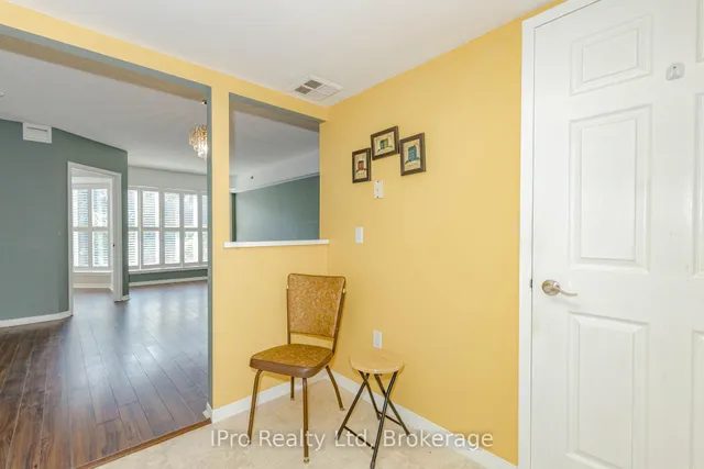 Additional image 19 of 137 Martin St Unit 203