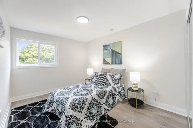 Additional image 19 of 34 Goskin Crt