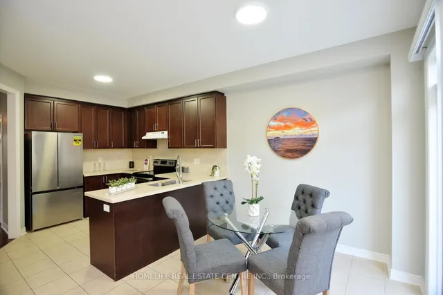 Additional image 19 of 71 Villadowns Tr