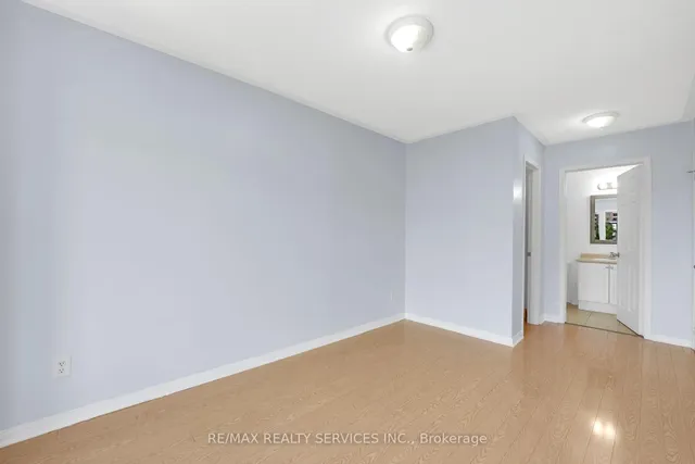 Additional image 32 of 3059 Finch Ave Unit 45