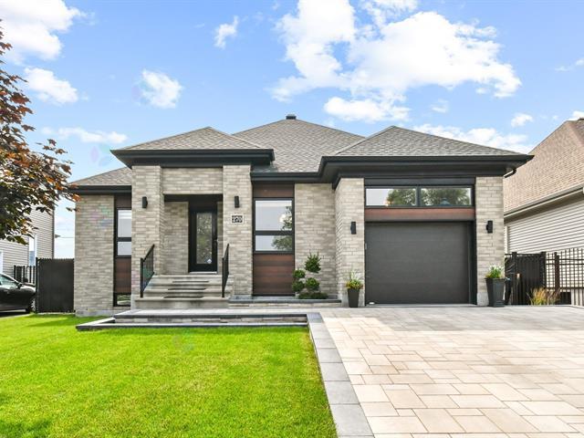 Property image for 270 Rue François|Sainte-Marthe-sur-le-Lac, Quebec J0N1P0