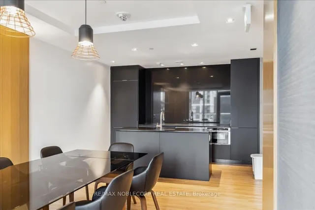 Additional image 30 of 120 Parliament St Unit 607