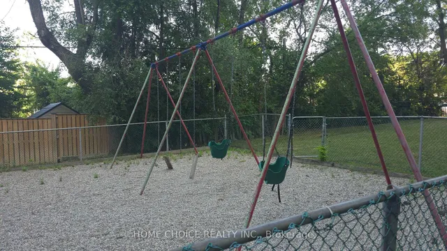 Additional image 37 of 3460 Keele St Unit 803