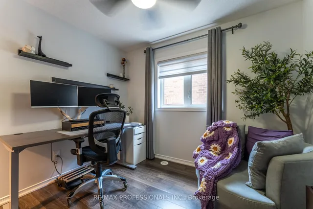 Additional image 30 of 11 Givemay St