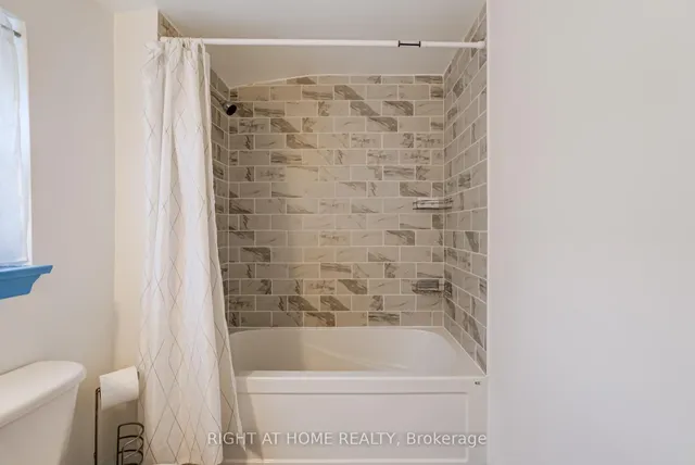 Additional image 17 of 58 Anaconda Ave