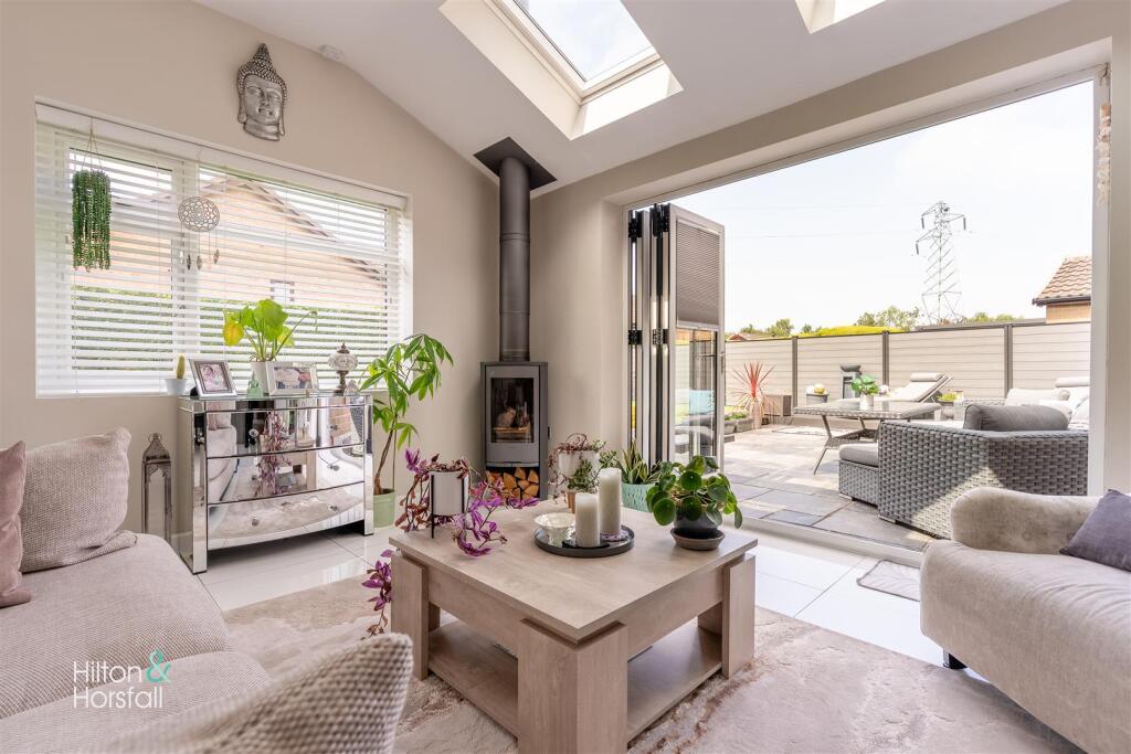 Additional image 12 of Cumbrian Way, Burnley