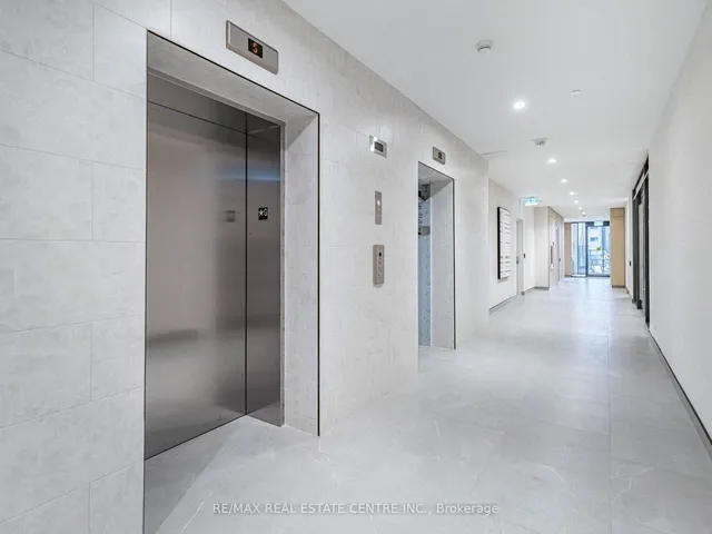 Additional image 19 of 215 VETERANS Dr Unit 211