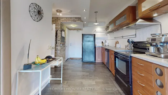 Additional image 7 of 284 Bloor St Unit 806