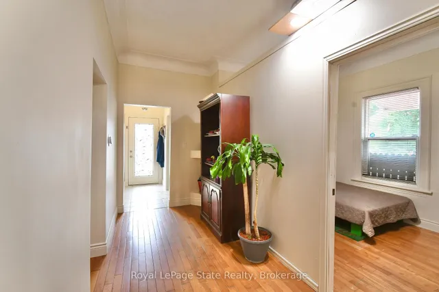 Additional image 10 of 13 Leeming St