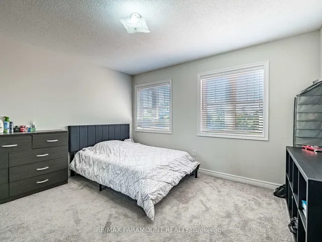 Additional image 30 of 42 Outlook Ave