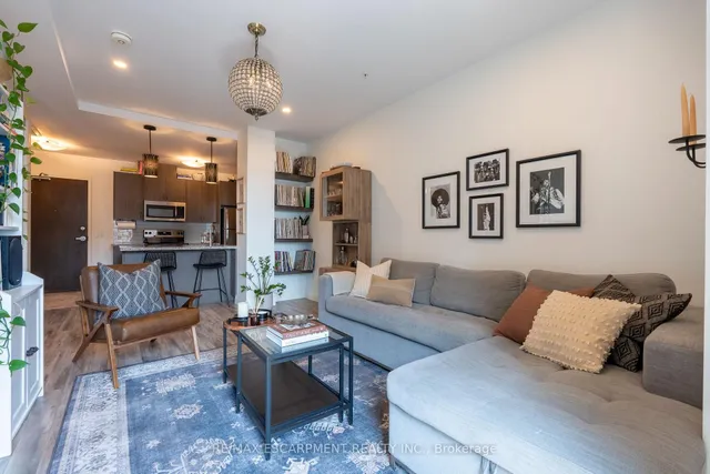 Additional image 19 of 118 King St Unit 921