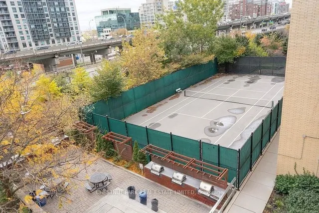 Additional image 35 of 10 Navy Wharf Crt Unit 709