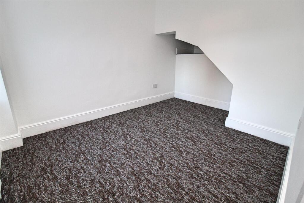 Additional image 7 of New Street, Dordon, Tamworth