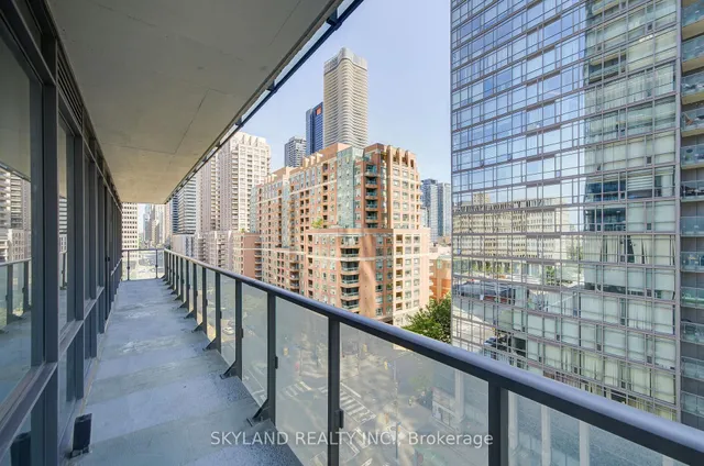 Additional image 23 of 832 Bay St Unit 805